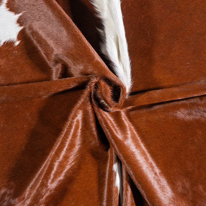 Brazilian Hereford Cowhide Rug Size 6'10" L x 7'8" W 4991