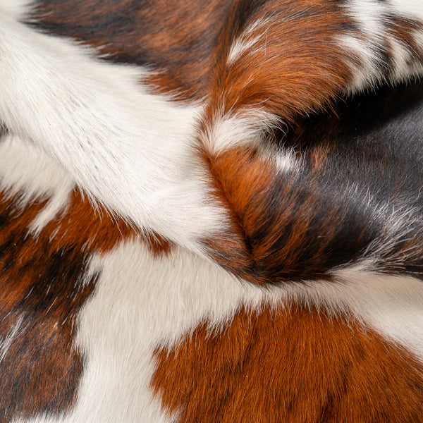 Tricolor Cowhide Rug Size 6'9'' L X 6'7'' W 4967 , Stain Resistant Fur | eCowhides