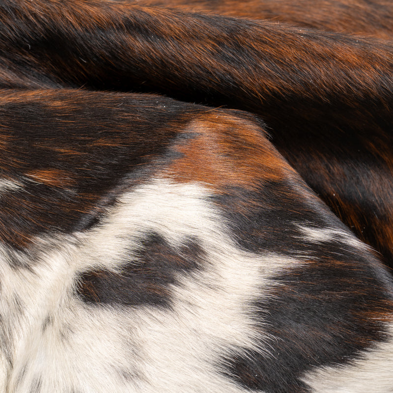 Tricolor Cowhide Rug Size 7'9'' L X 6'6'' W 4988 , Stain Resistant Fur | eCowhides