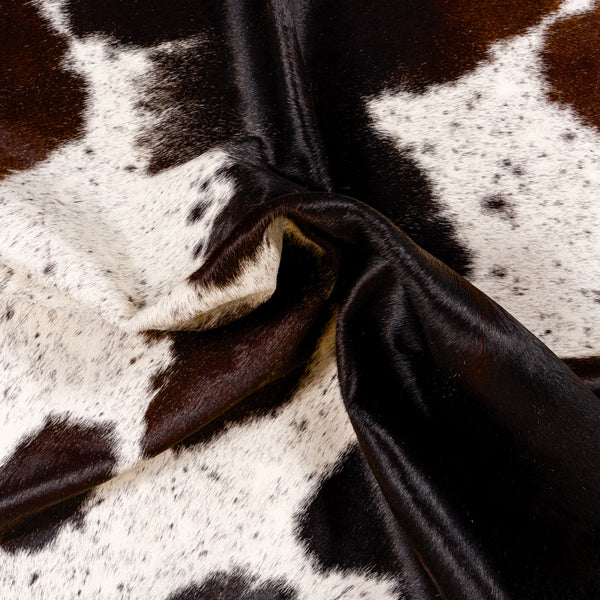 Brazilian Black Salt and Pepper Cowhide Rug Size  7'10'' L x 6'3'' W 5603