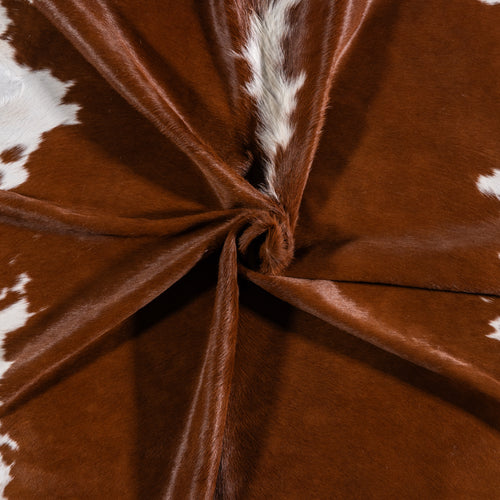Brazilian Hereford Cowhide Rug Size 7'0" L x 6'6" W 3223