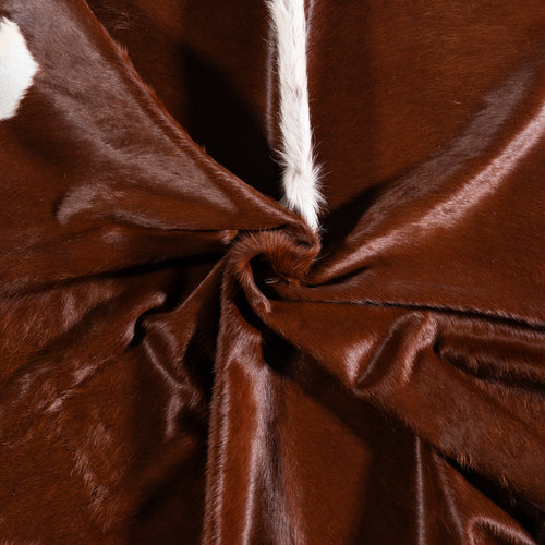 Brazilian Hereford Cowhide Rug Size 7'6" L x 6'9" W 3244
