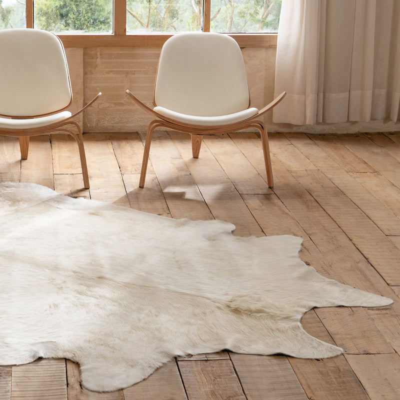 Champagne Brazilian Cowhide Rug: LARGE