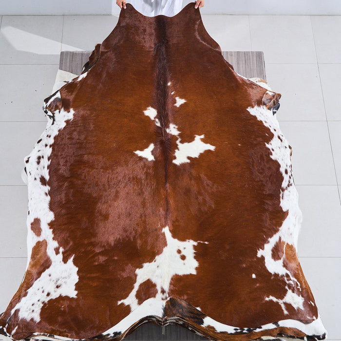 Brown and White Cowhide Rug Size 7'10" L x 6'10" W 2831