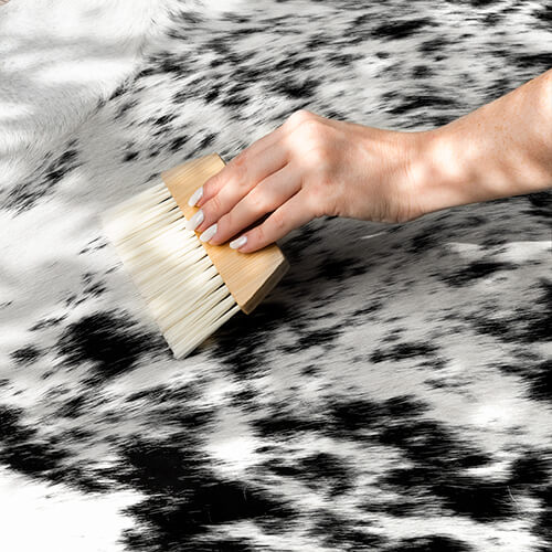 Easy to clean black salt and pepper