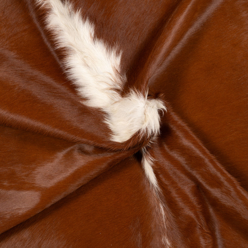 Brazilian Hereford Cowhide Rug Size 6'6" L x 6'3" W 7125