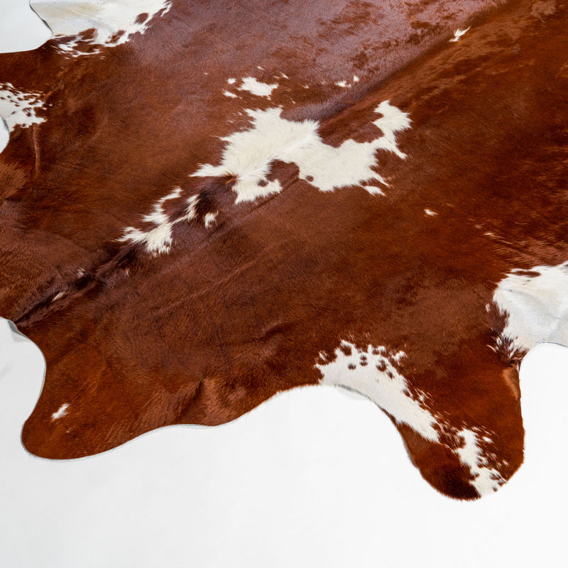 Brazilian Hereford Cowhide Rug Size 7'7" L x 7'2" W 7506