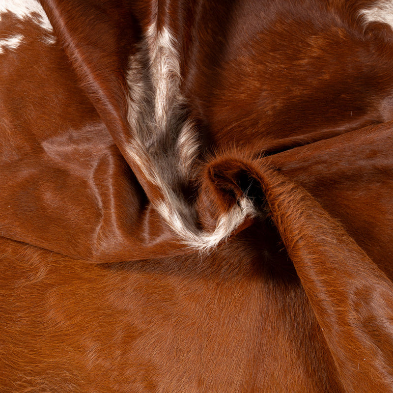 Brazilian Hereford Cowhide Rug Size 7'7" L x 7'8" W 7519